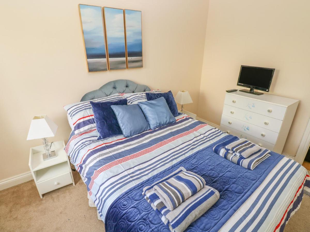 2 Primrose Cottage Сондерсфут Экстерьер фото